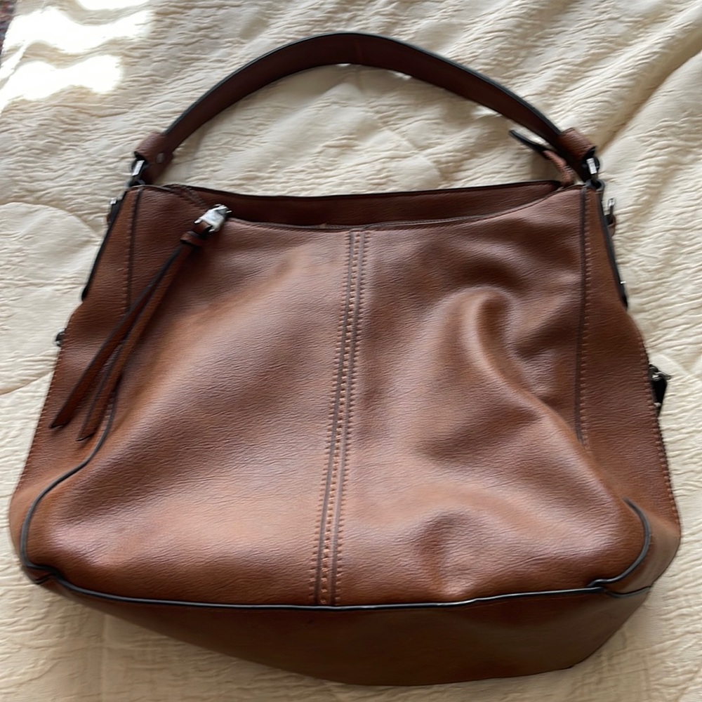 Realer Crossbody Purse